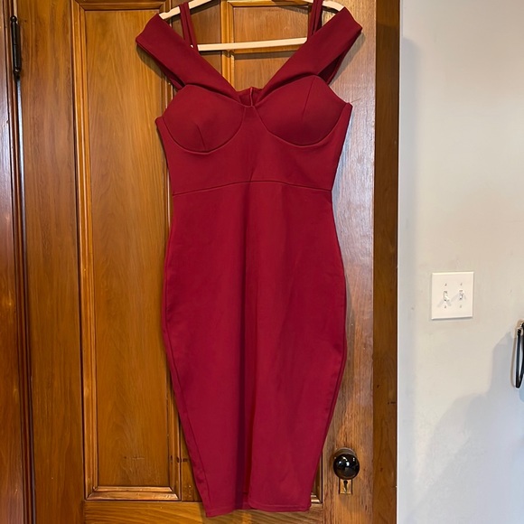 Burgundy Midi Dress - Picture 1 of 7